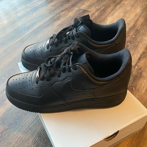 Nike Black Air Force 1
